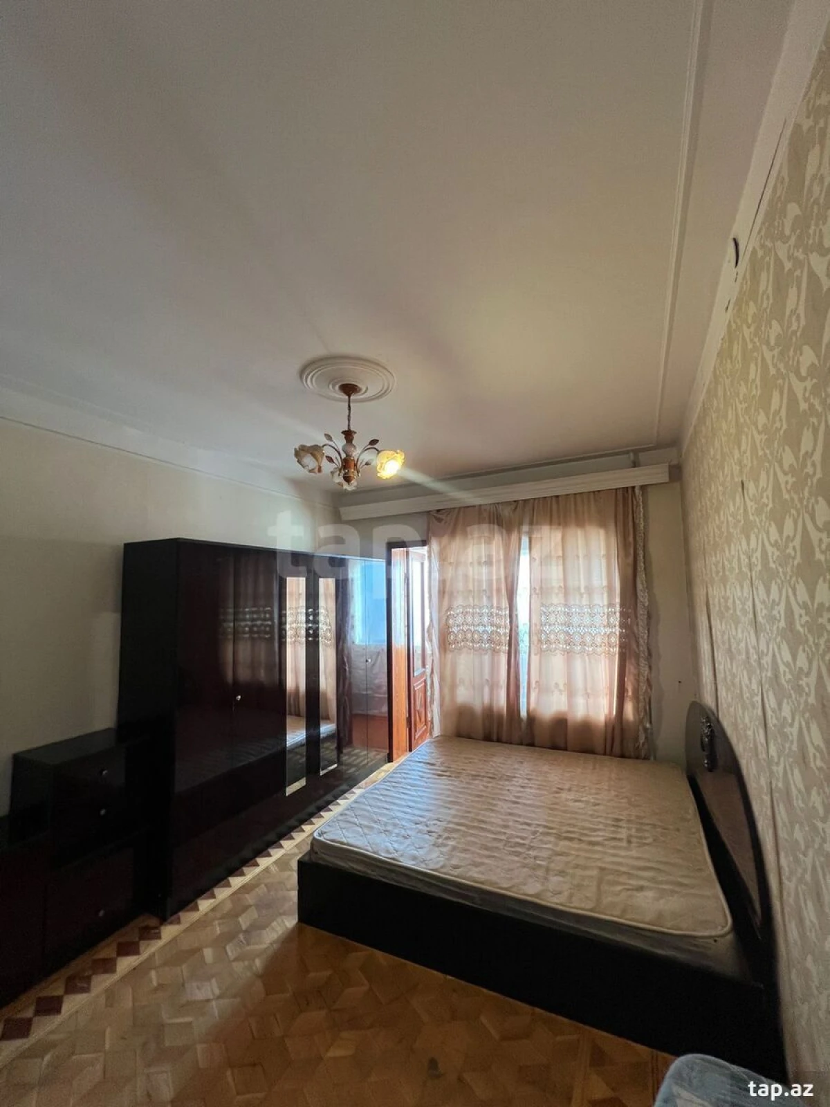 Kirayə verilir 2 otaqlı mənzil 60 m²