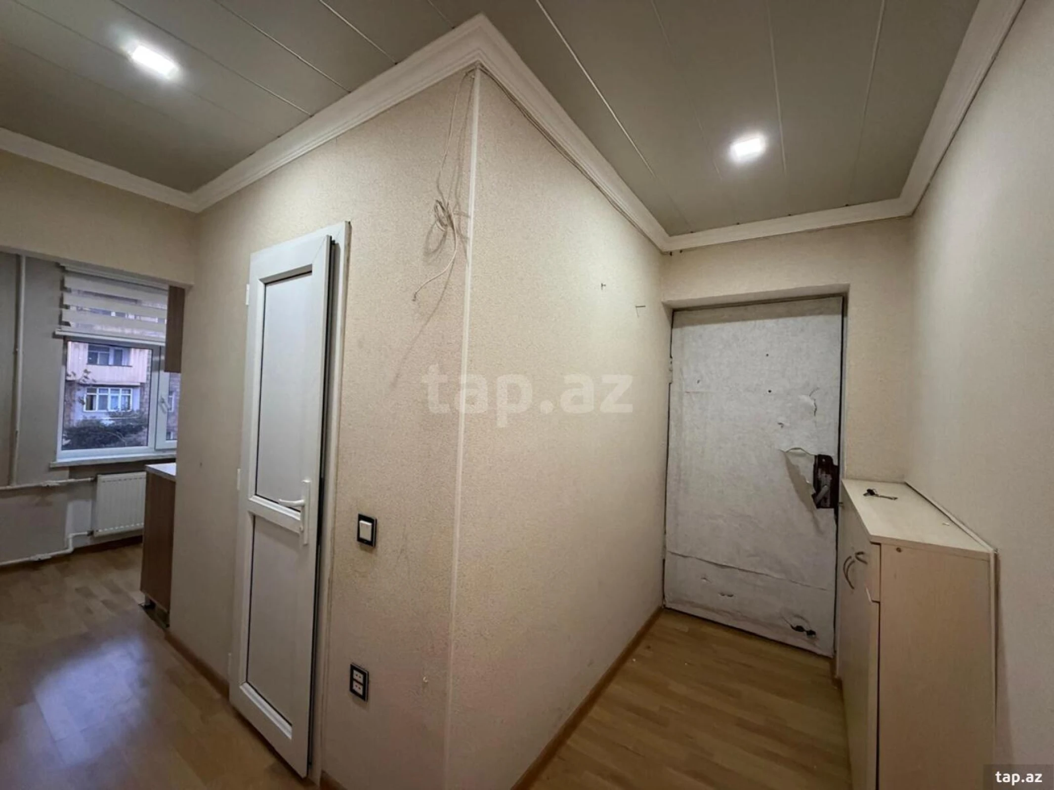 Kirayə verilir 2 otaqlı mənzil 65 m²