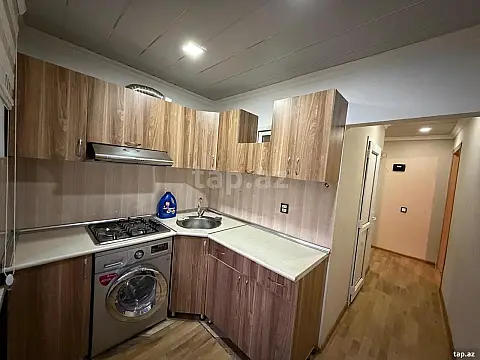 Kirayə verilir 2 otaqlı mənzil 65 m²