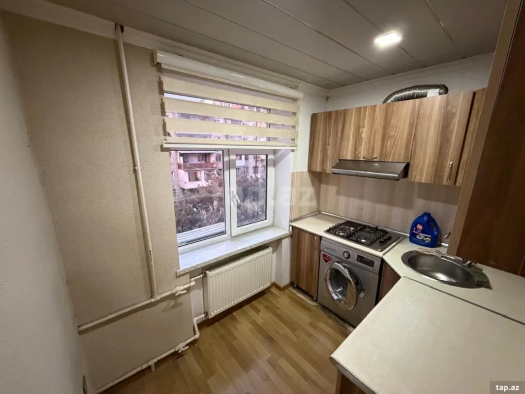 Kirayə verilir 2 otaqlı mənzil 65 m²