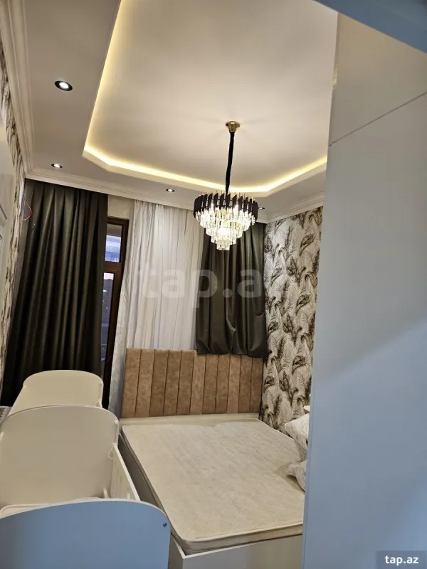 Kirayə verilir 2 otaqlı yeni tikili 50 m²