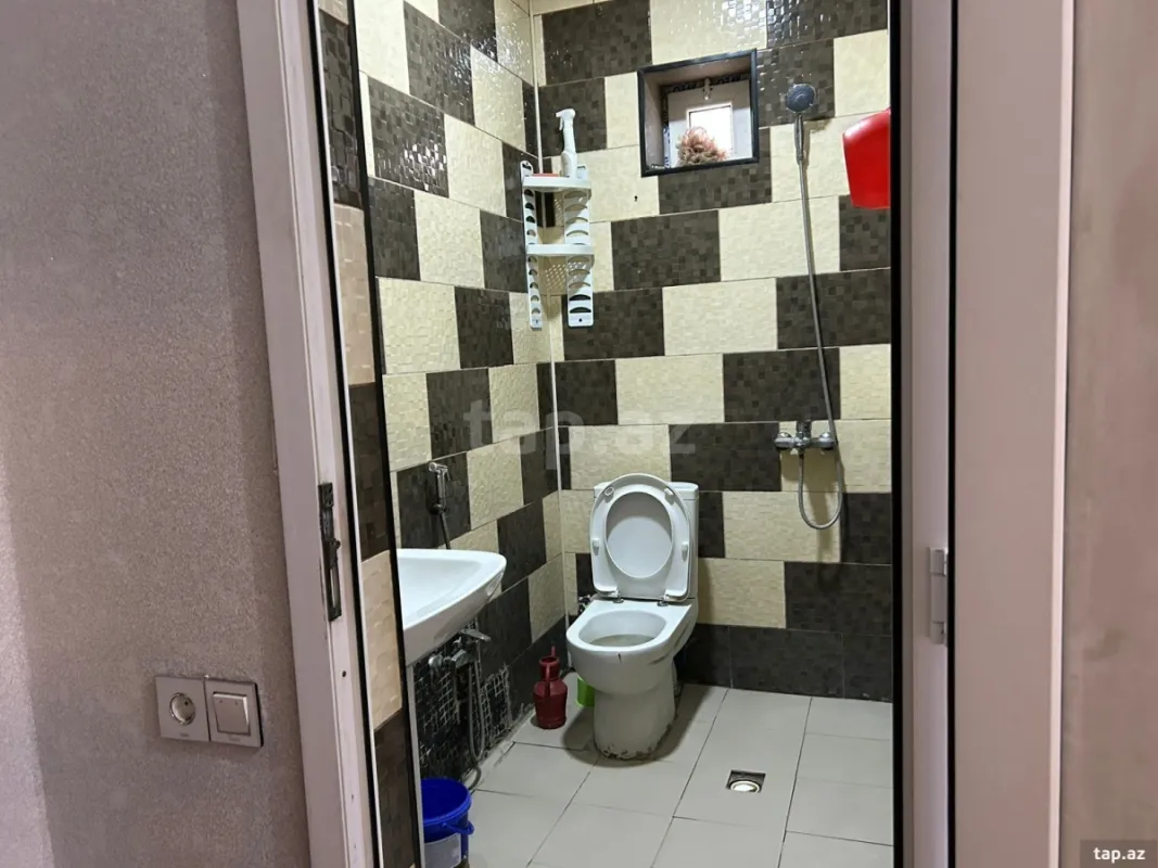 Kirayə verilir 3 otaqlı həyət evi