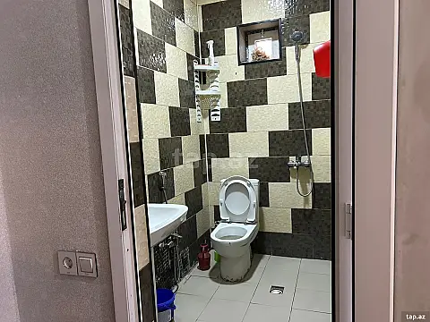 Kirayə verilir 3 otaqlı həyət evi