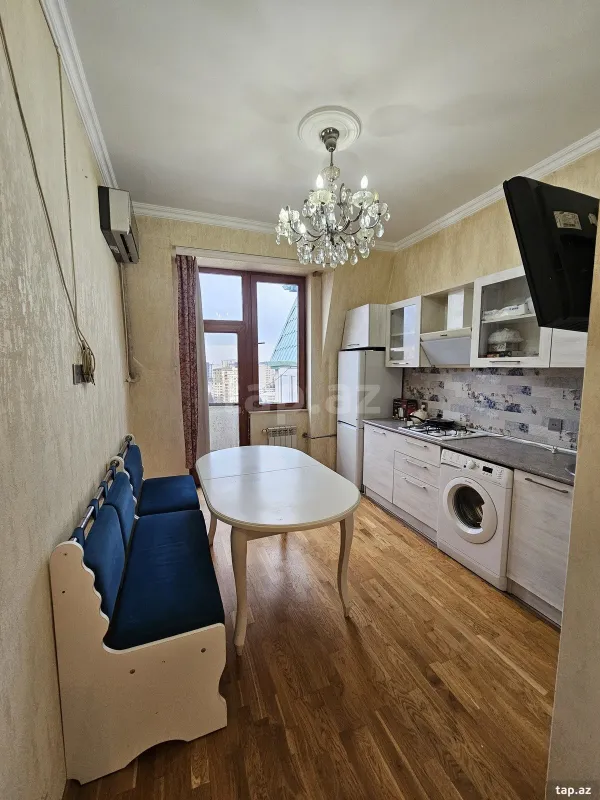 Satılır 2 otaqlı yeni tikili 55 m²