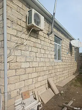 Satılır 5 otaqlı həyət evi