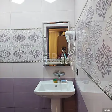 Satılır 6 otaqlı həyət evi