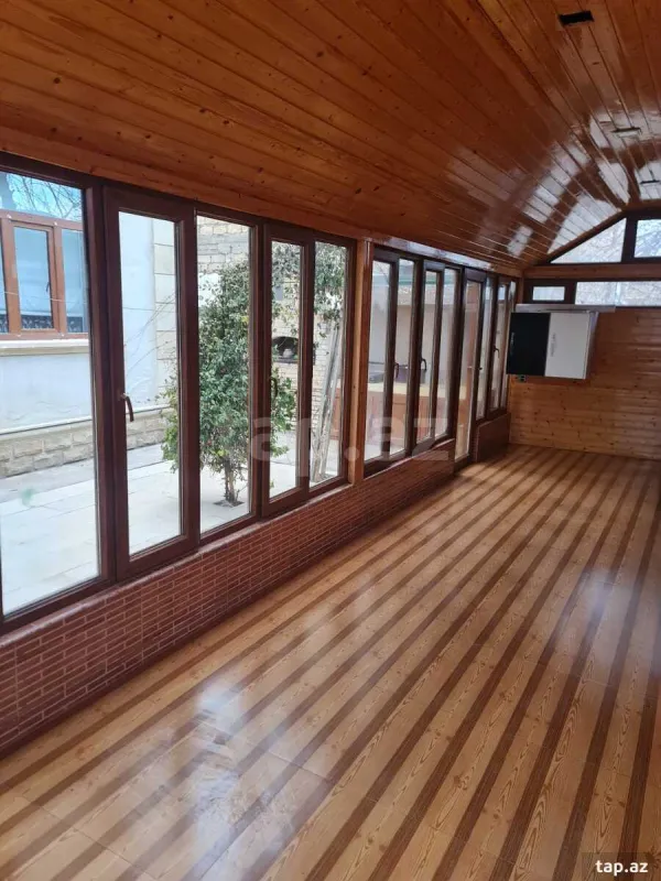Kirayə verilir 7 otaqlı həyət evi