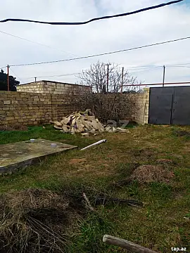 Satılır 3 otaqlı həyət evi