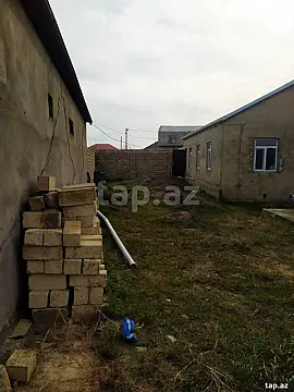 Satılır 3 otaqlı həyət evi