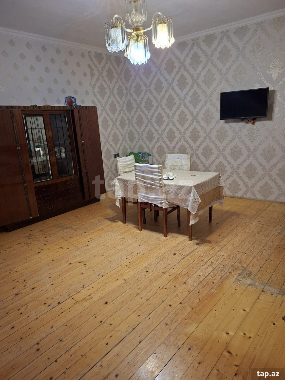 Satılır 4 otaqlı həyət evi