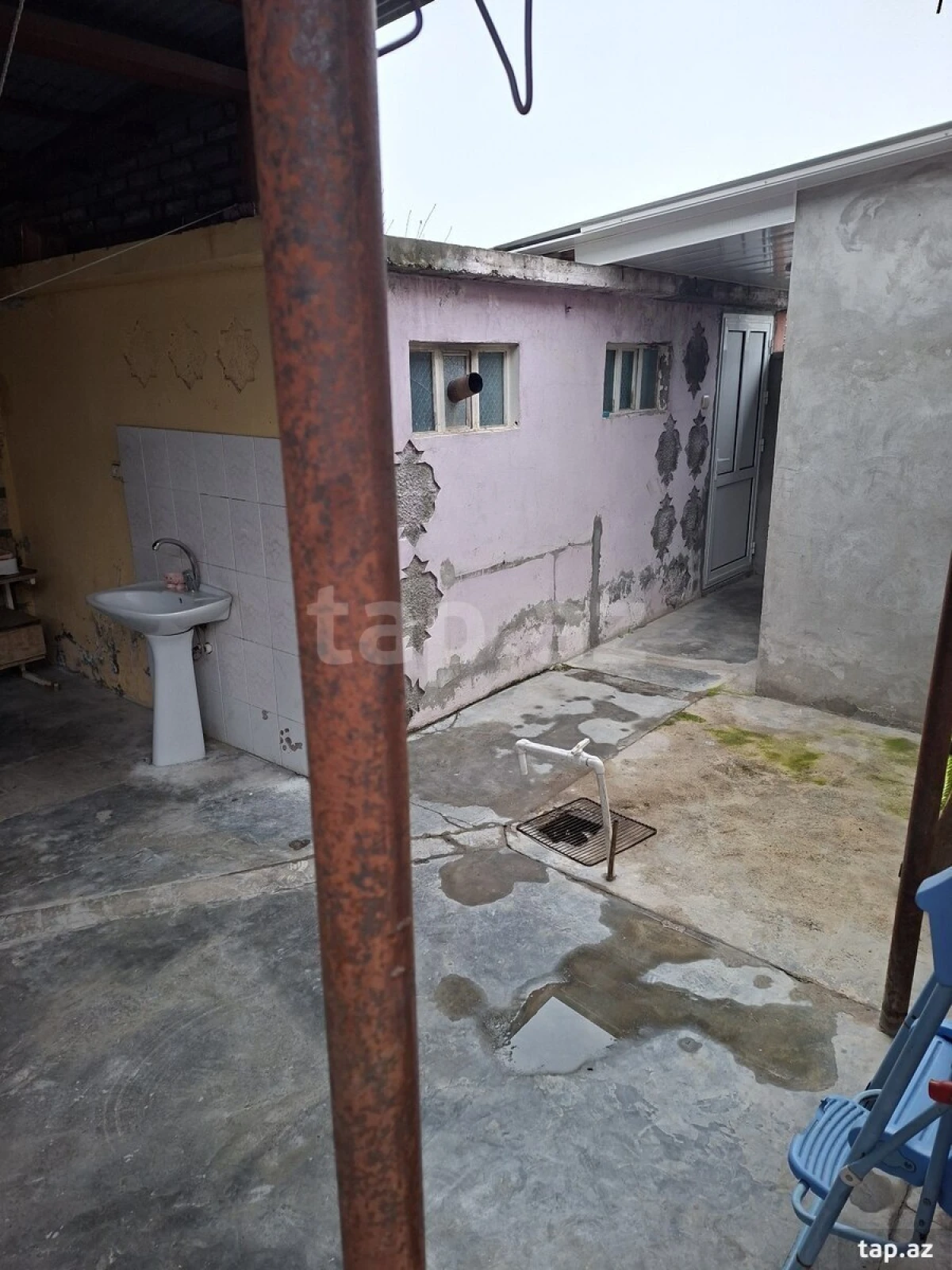 Satılır 4 otaqlı həyət evi