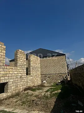 Satılır 3 otaqlı həyət evi