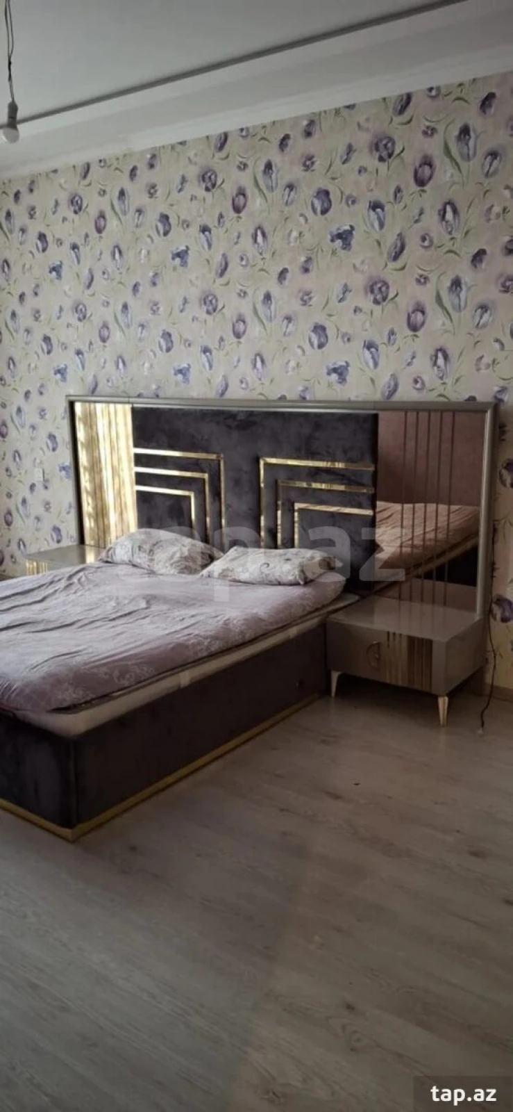 Satılır 8 otaqlı həyət evi