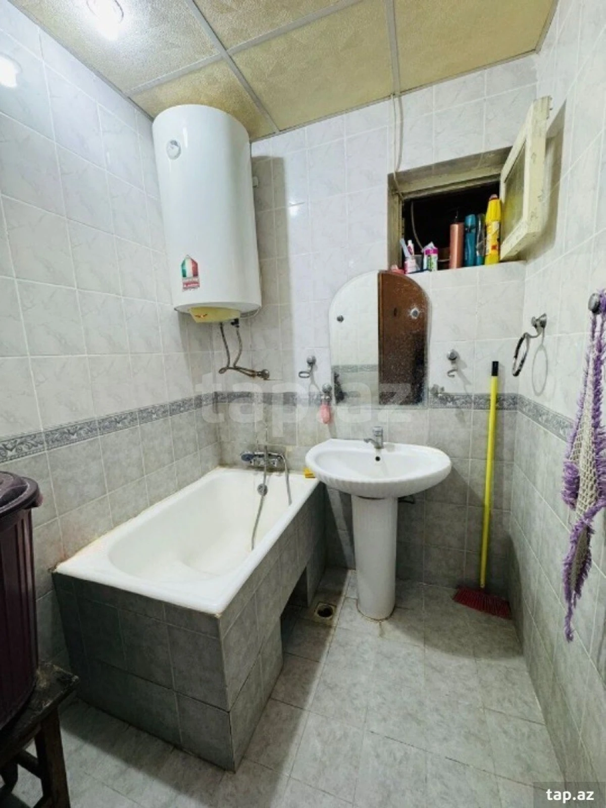 Satılır 2 otaqlı mənzil 72 m²