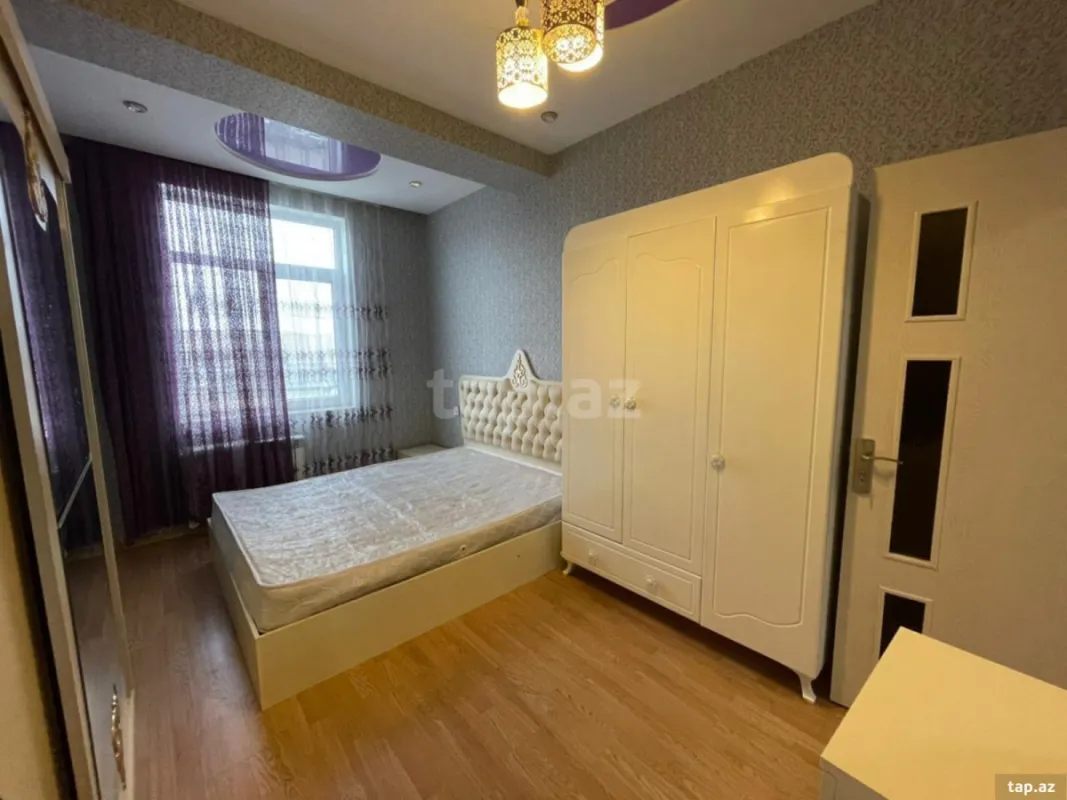 Kirayə verilir 2 otaqlı yeni tikili 64 m²