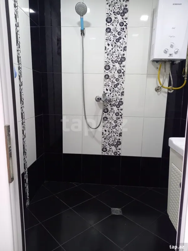 Satılır 3 otaqlı mənzil 70 m²