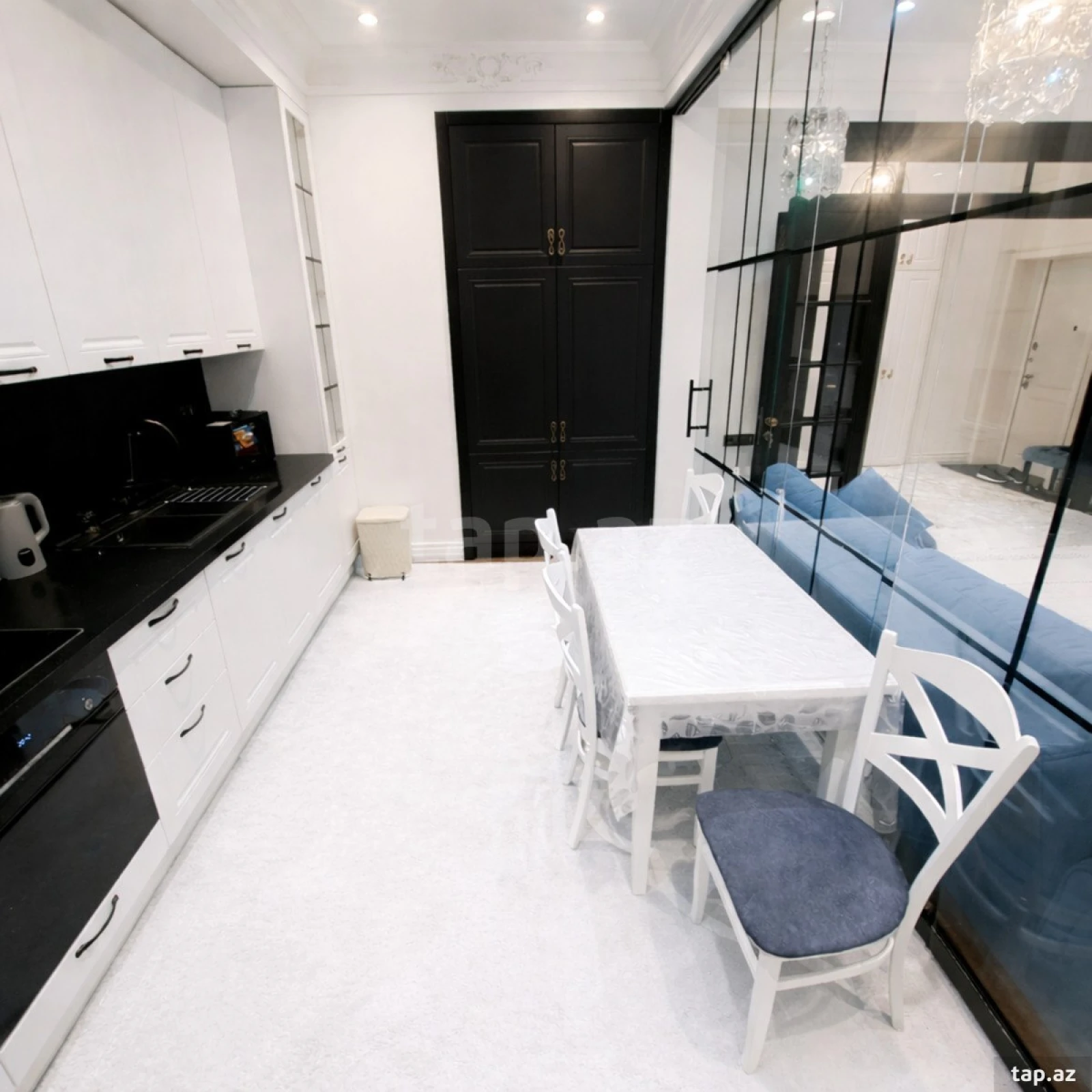 Kirayə verilir 3 otaqlı yeni tikili 120 m²