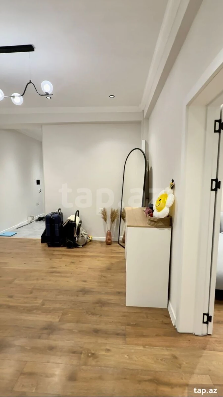 Satılır 2 otaqlı yeni tikili 74.35 m²