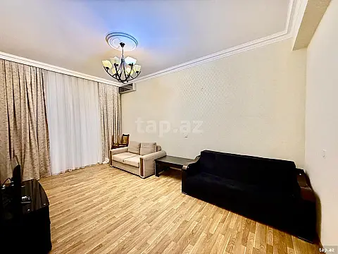 Kirayə verilir 2 otaqlı yeni tikili 75 m²