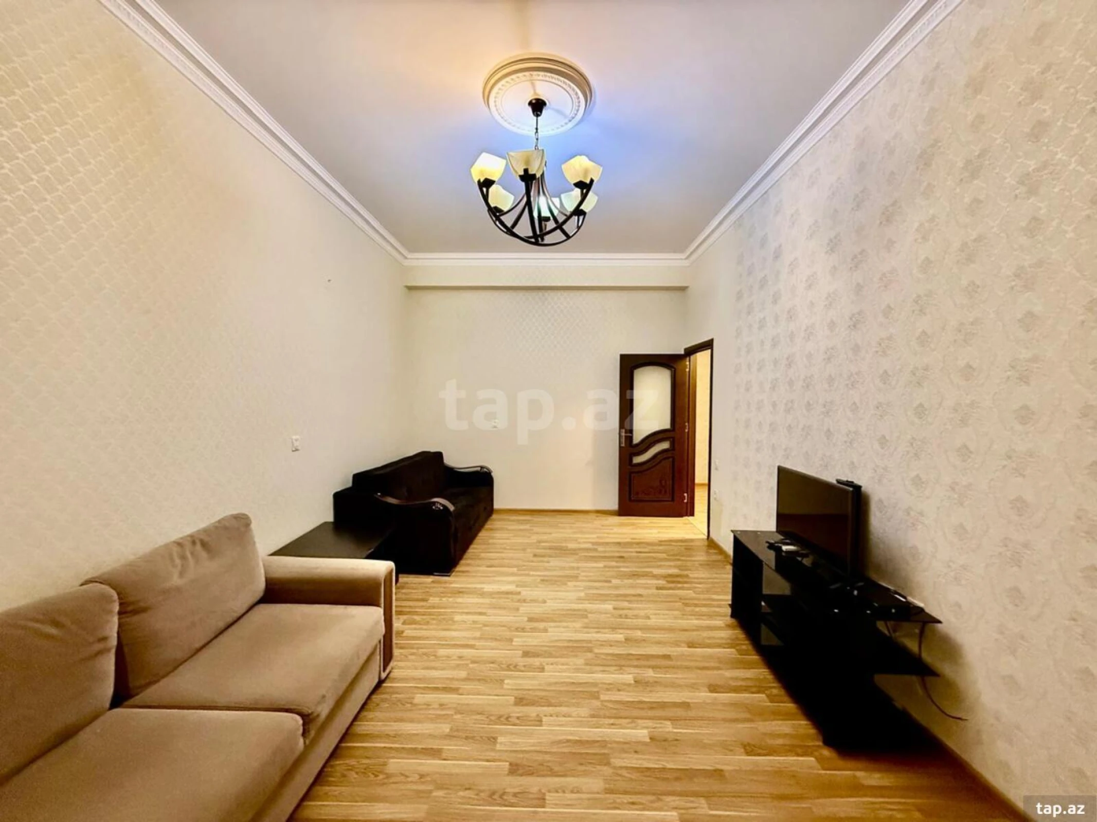 Kirayə verilir 2 otaqlı yeni tikili 75 m²