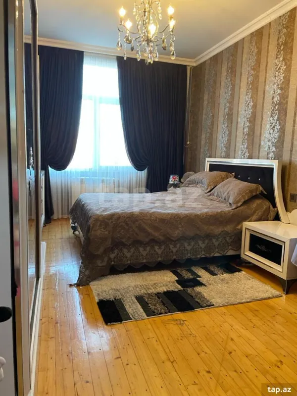 Satılır 2 otaqlı yeni tikili 90 m²