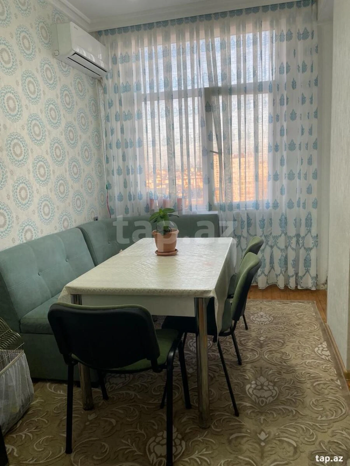 Satılır 2 otaqlı yeni tikili 90 m²