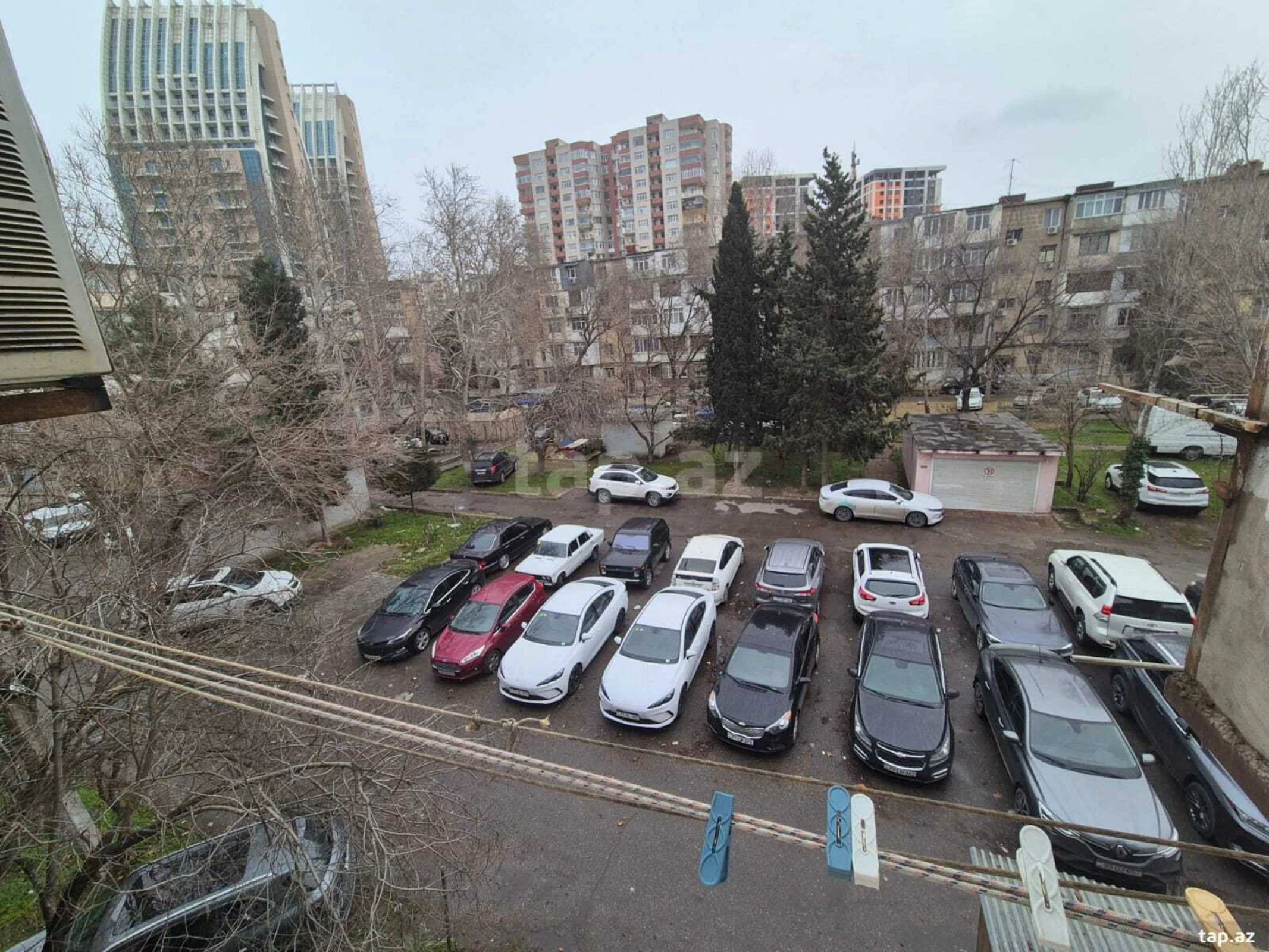 Kirayə verilir 2 otaqlı mənzil 60 m²