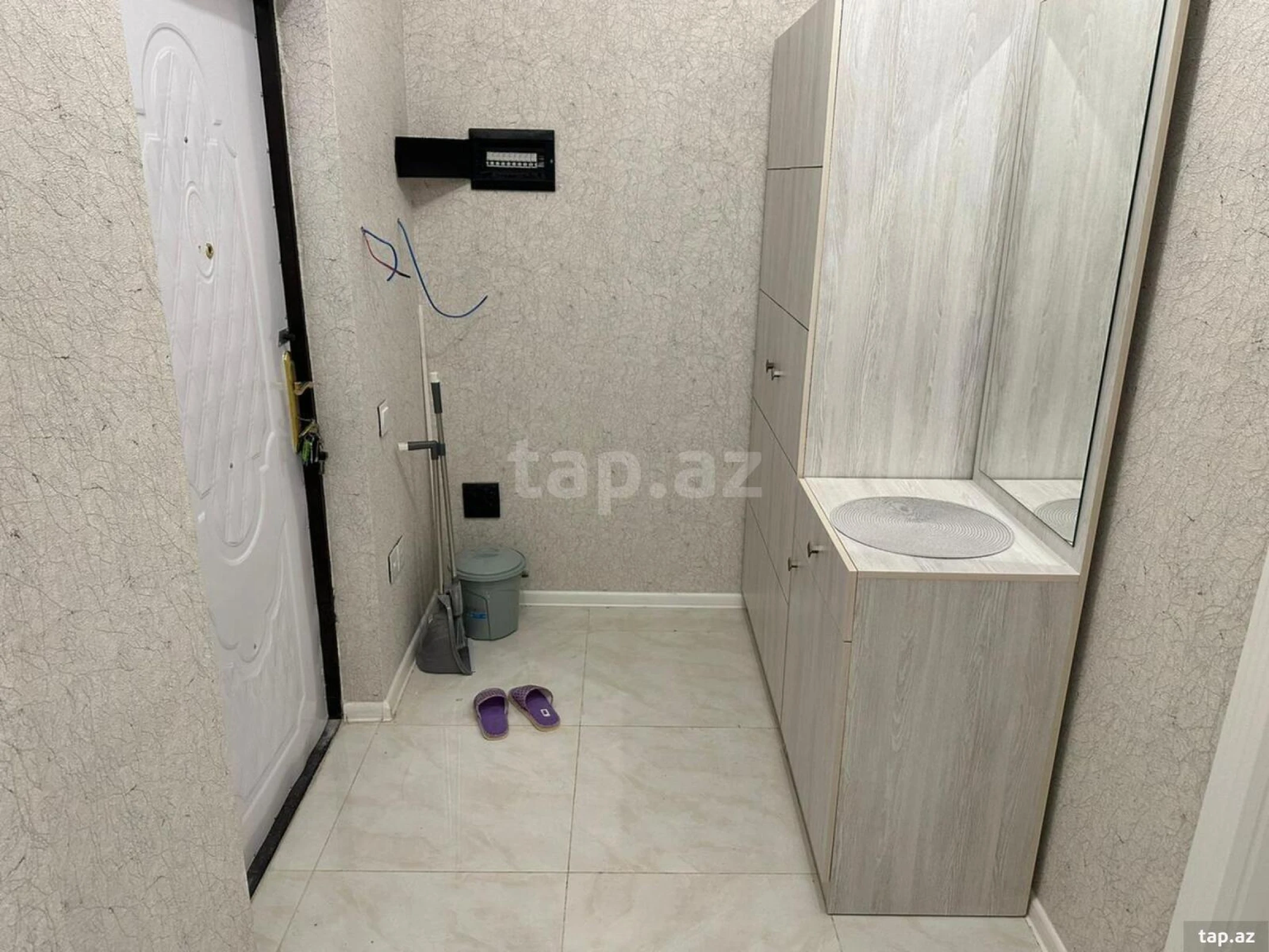 Kirayə verilir 3 otaqlı yeni tikili 100 m²