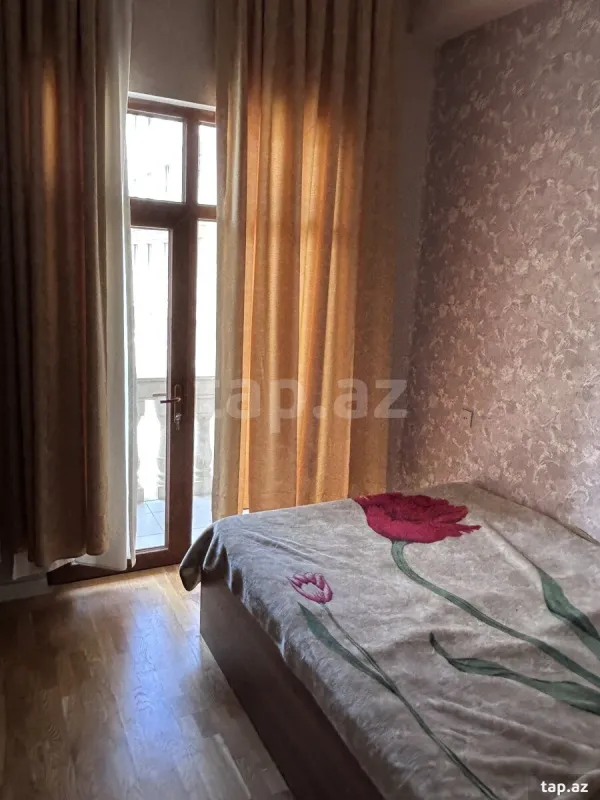 Kirayə verilir 2 otaqlı yeni tikili 46 m²