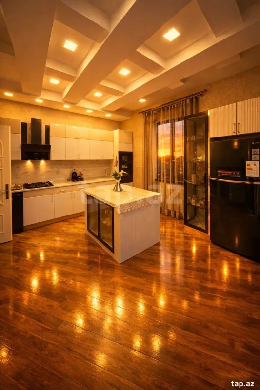 Satılır 5 otaqlı həyət evi 365 m²