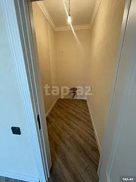 Satılır 5 otaqlı həyət evi