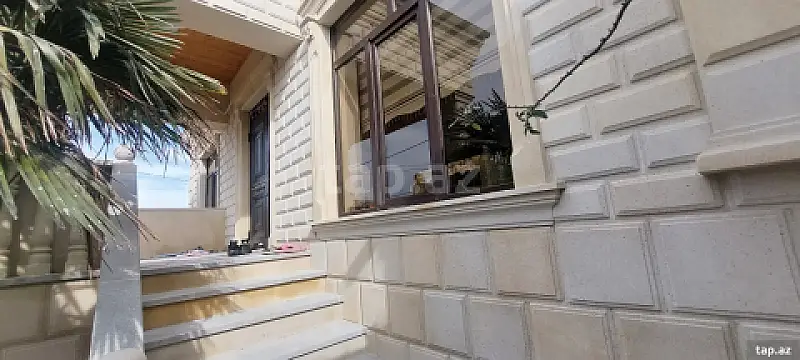 Satılır 4 otaqlı həyət evi