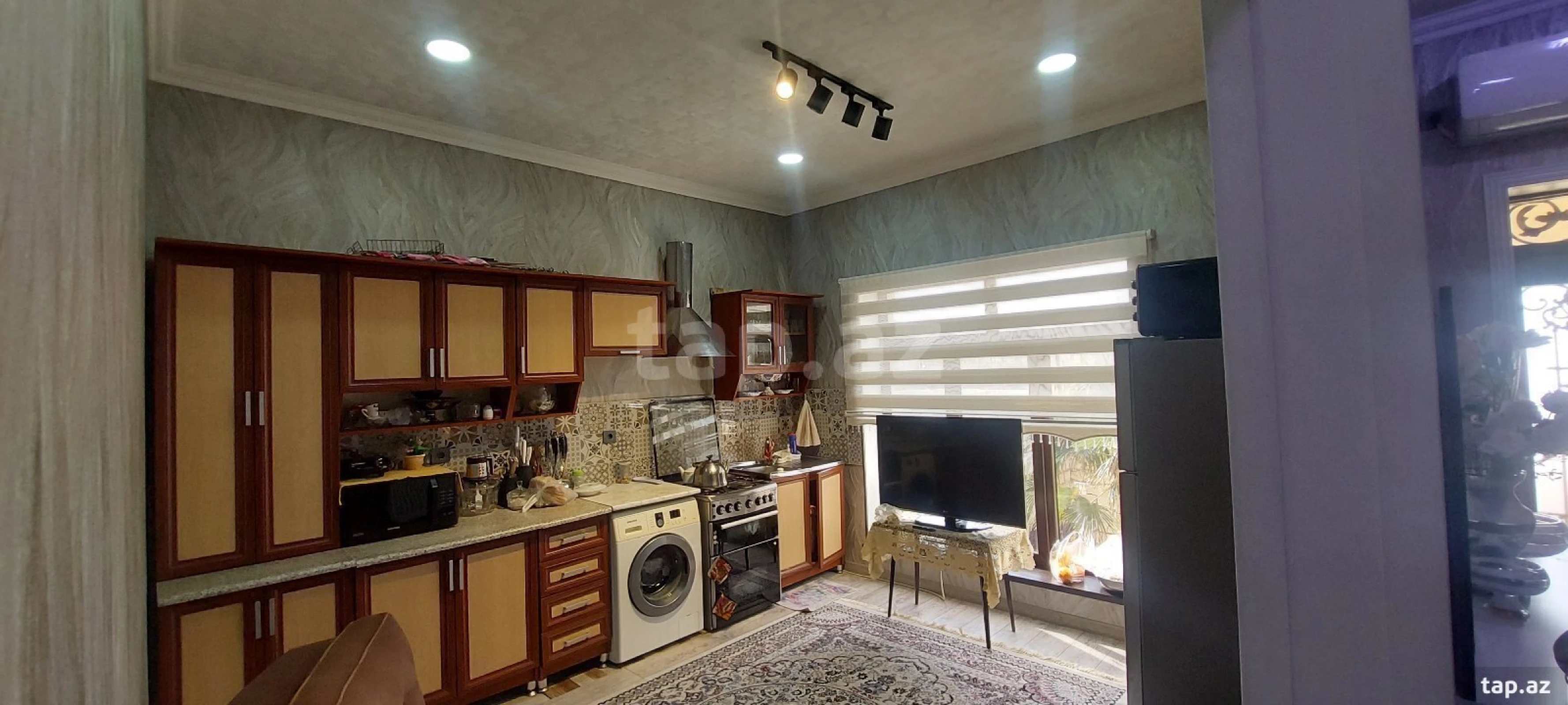 Satılır 4 otaqlı həyət evi