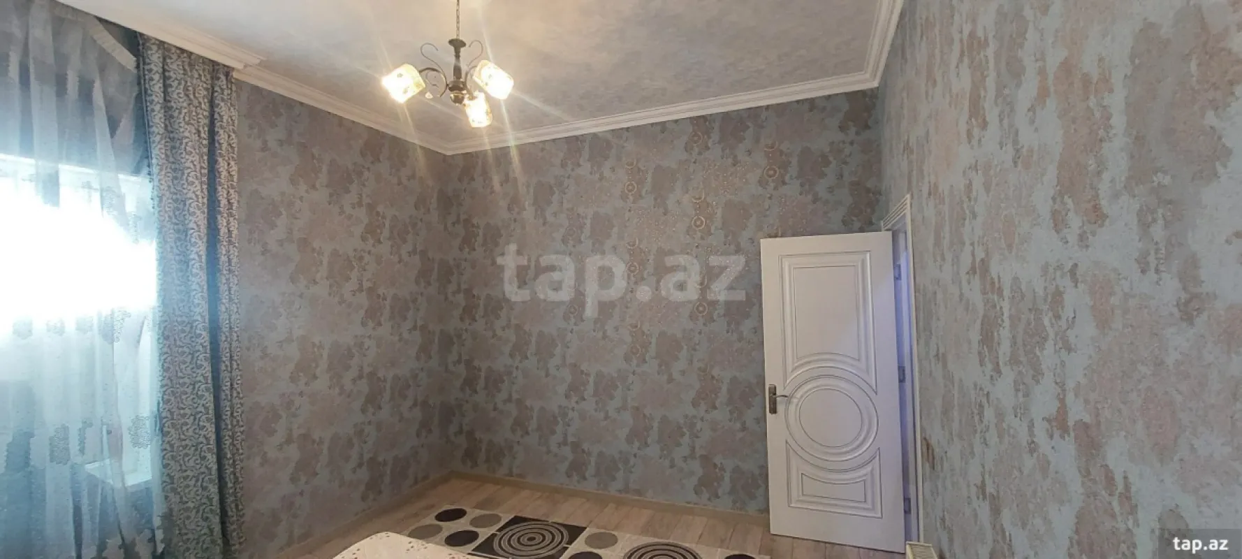 Satılır 4 otaqlı həyət evi