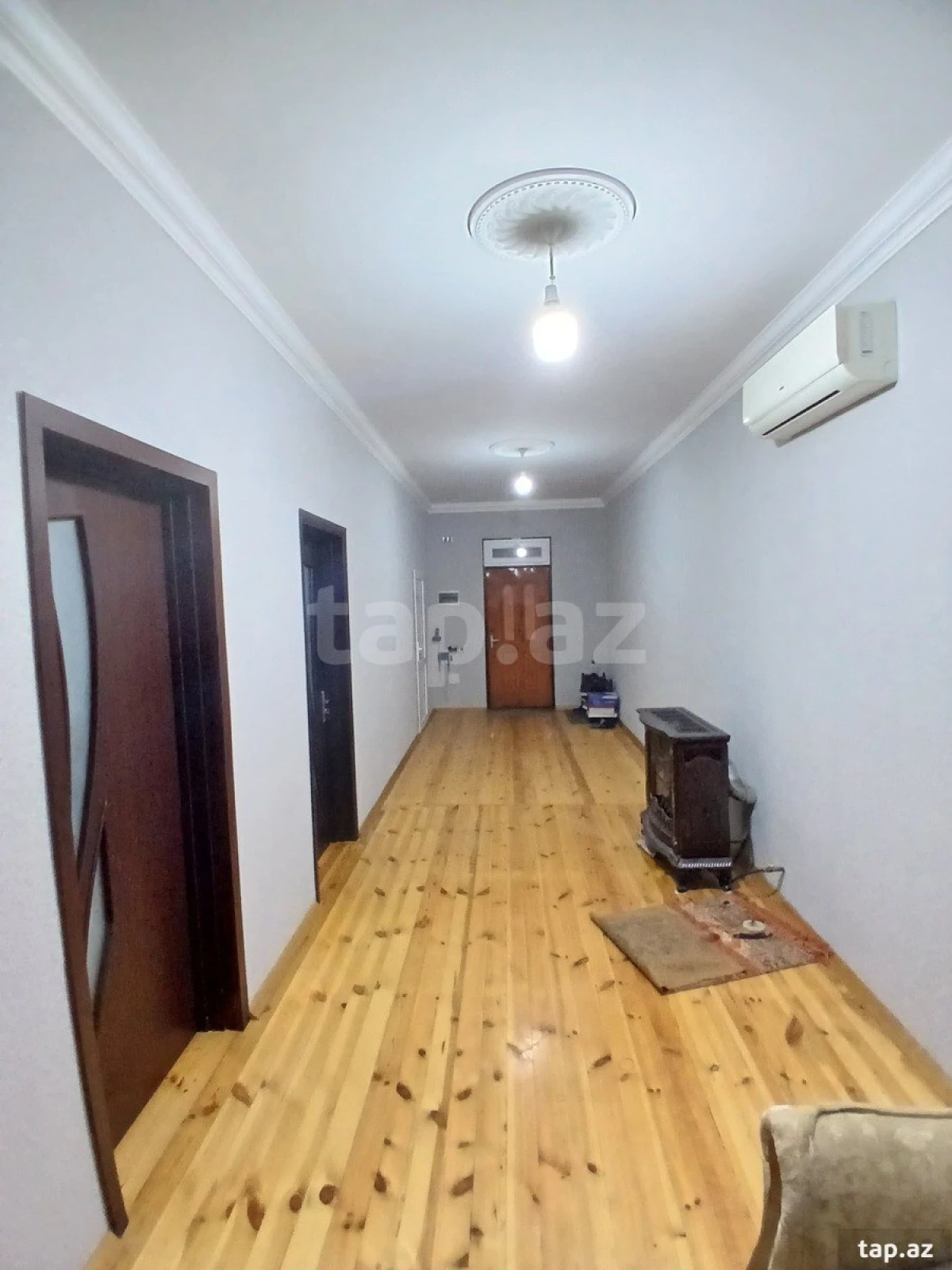 Satılır 4 otaqlı həyət evi