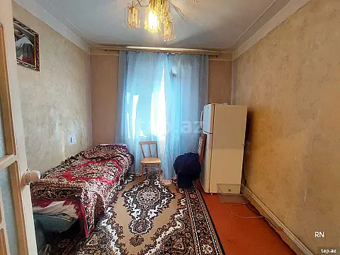 Satılır 4 otaqlı mənzil 90 m²