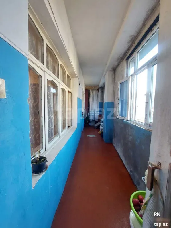 Satılır 4 otaqlı mənzil 90 m²