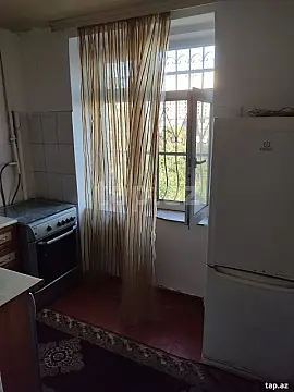 Satılır 2 otaqlı mənzil 42 m²