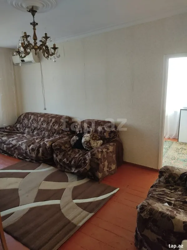 Satılır 2 otaqlı mənzil 42 m²