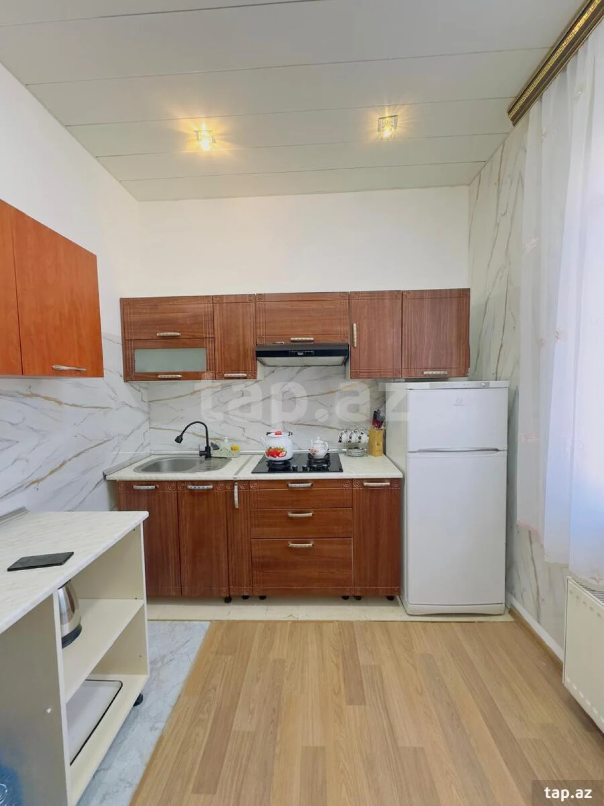 Kirayə verilir 3 otaqlı həyət evi