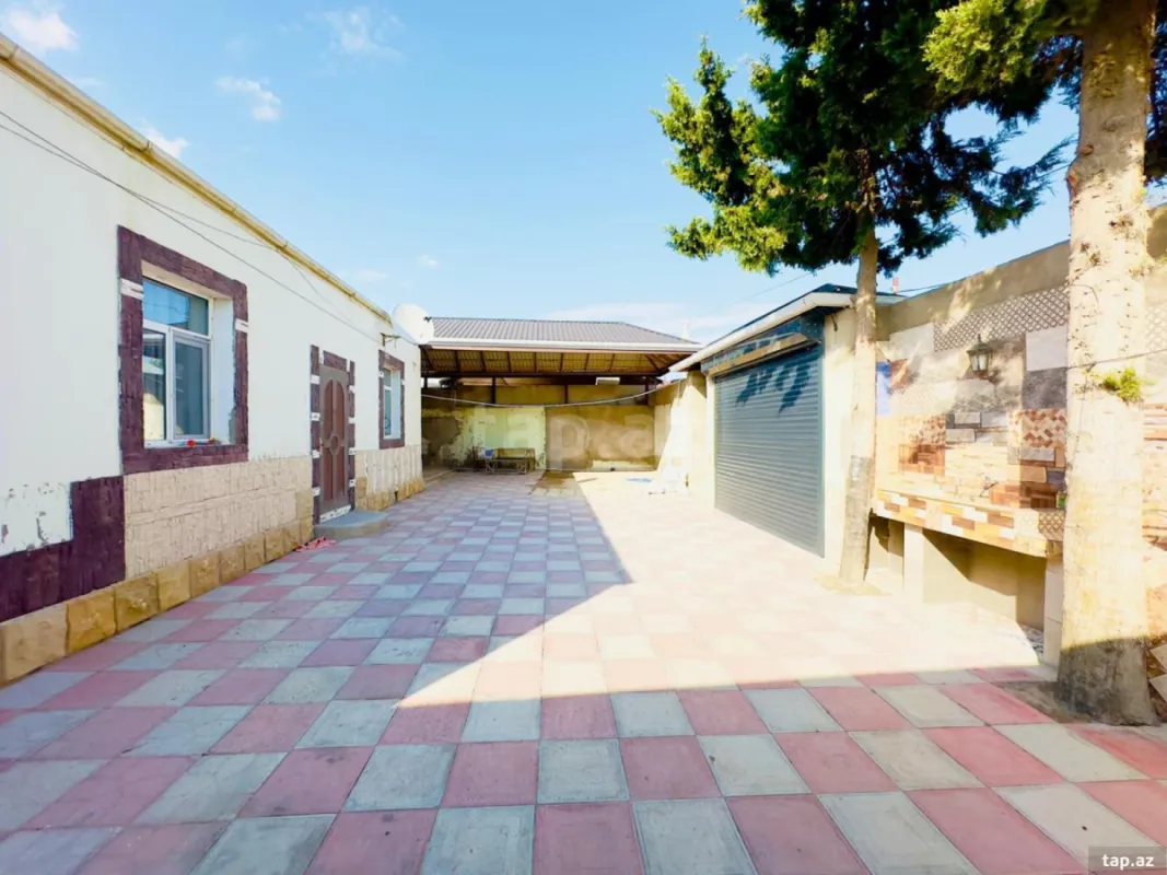 Kirayə verilir 3 otaqlı həyət evi