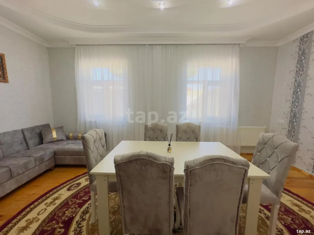 Kirayə verilir 3 otaqlı həyət evi