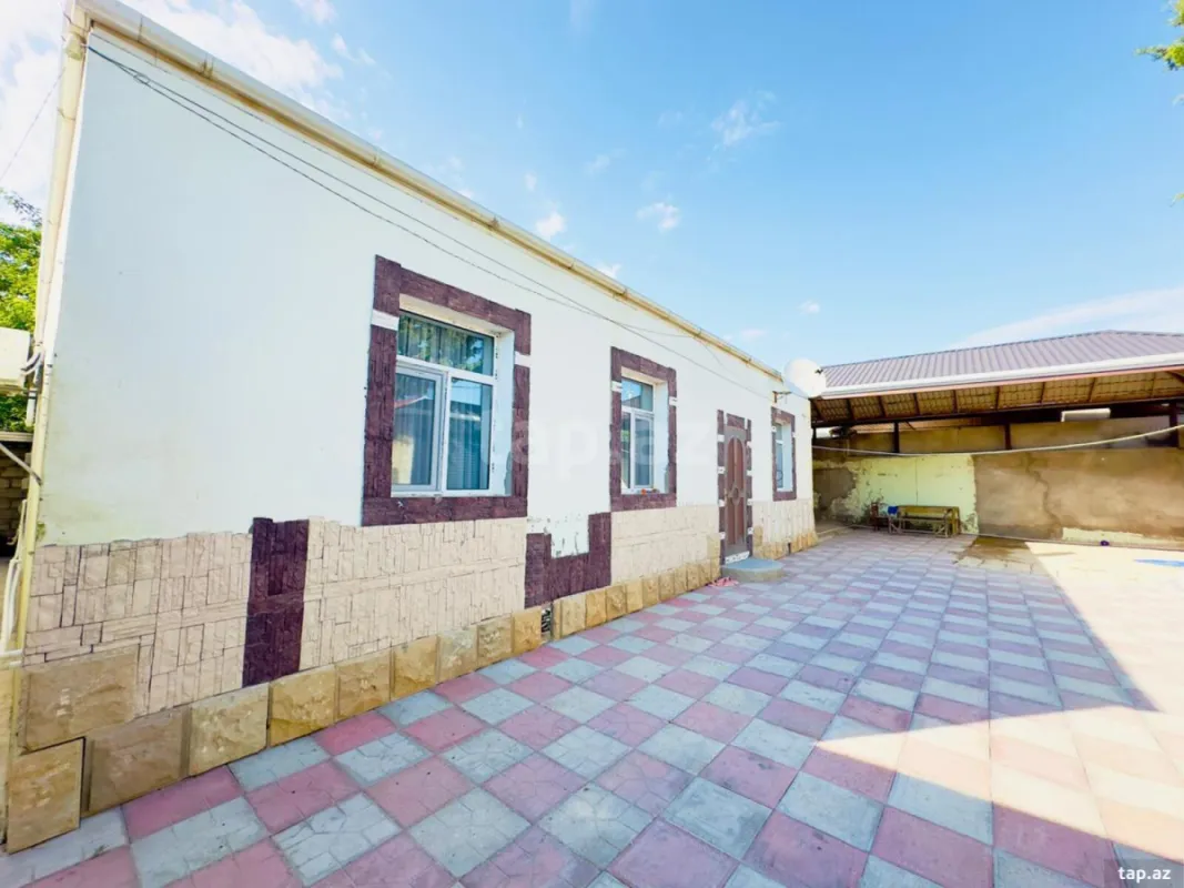 Kirayə verilir 3 otaqlı həyət evi