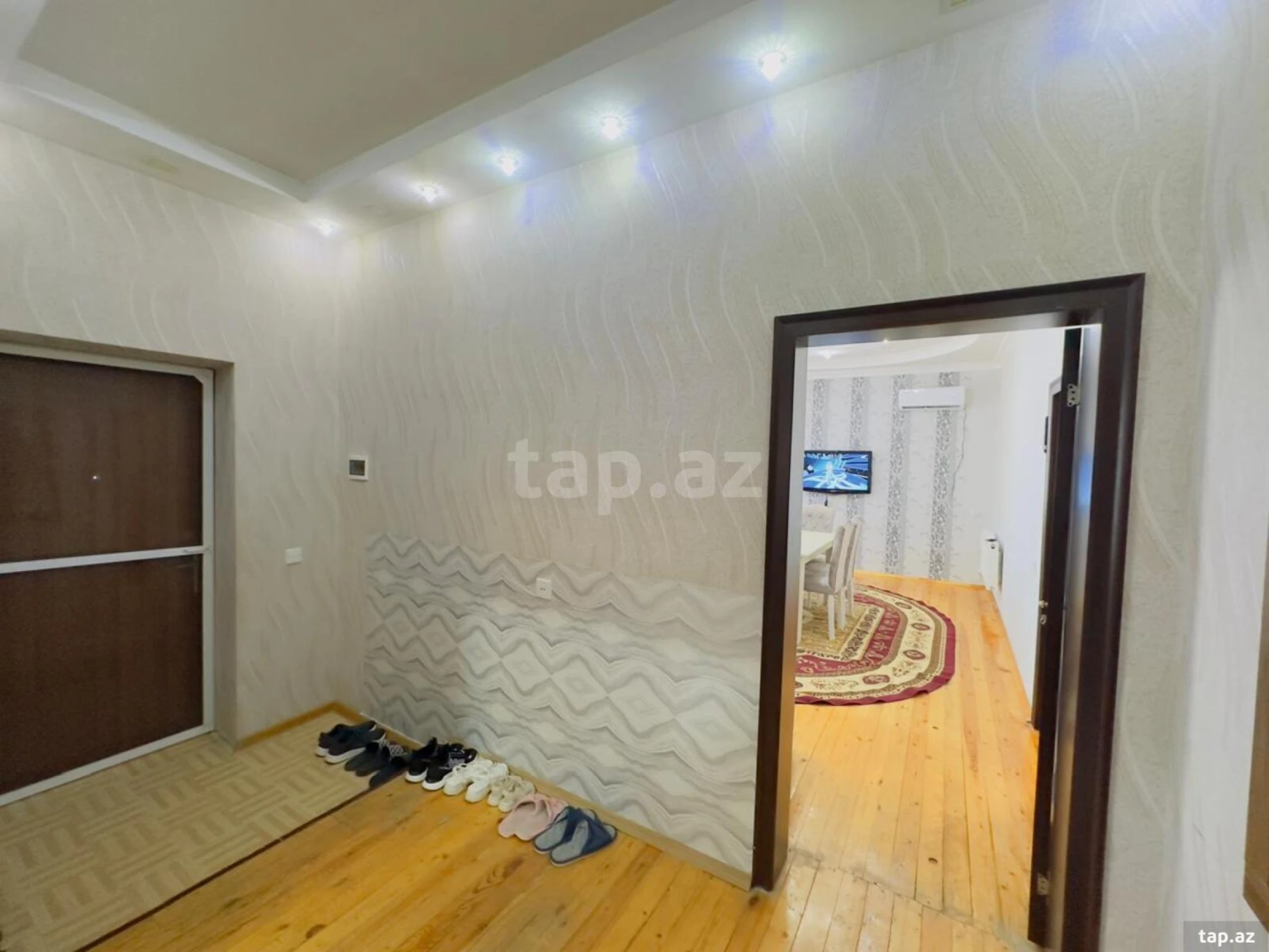 Kirayə verilir 3 otaqlı həyət evi