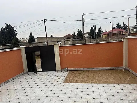Satılır 3 otaqlı həyət evi