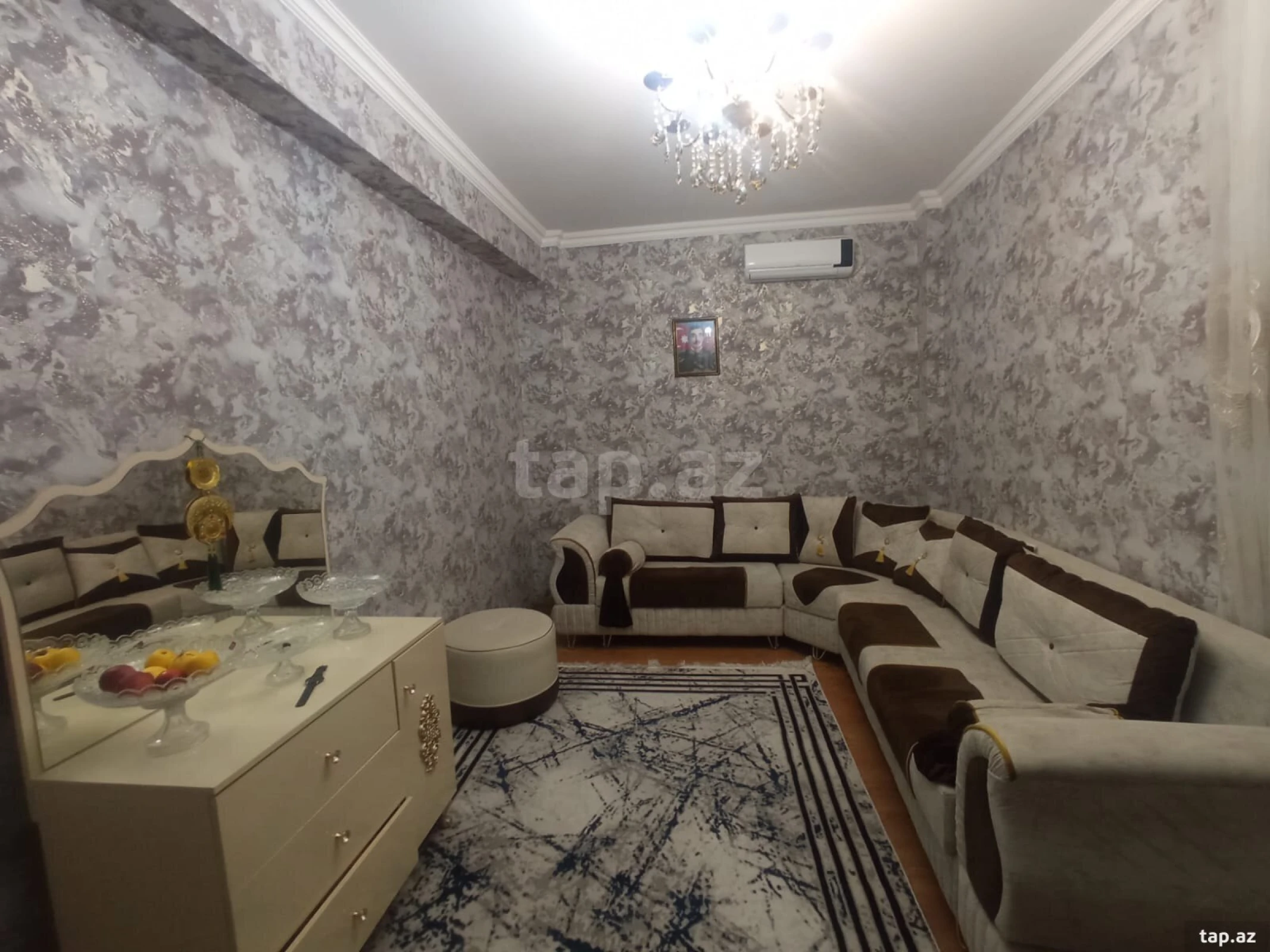 Satılır 2 otaqlı mənzil 60 m²