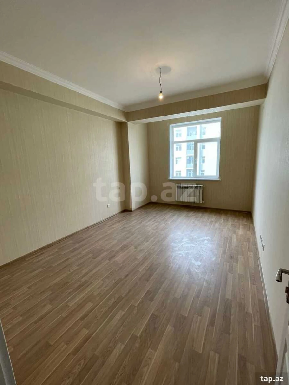 Satılır 4 otaqlı yeni tikili 100 m²