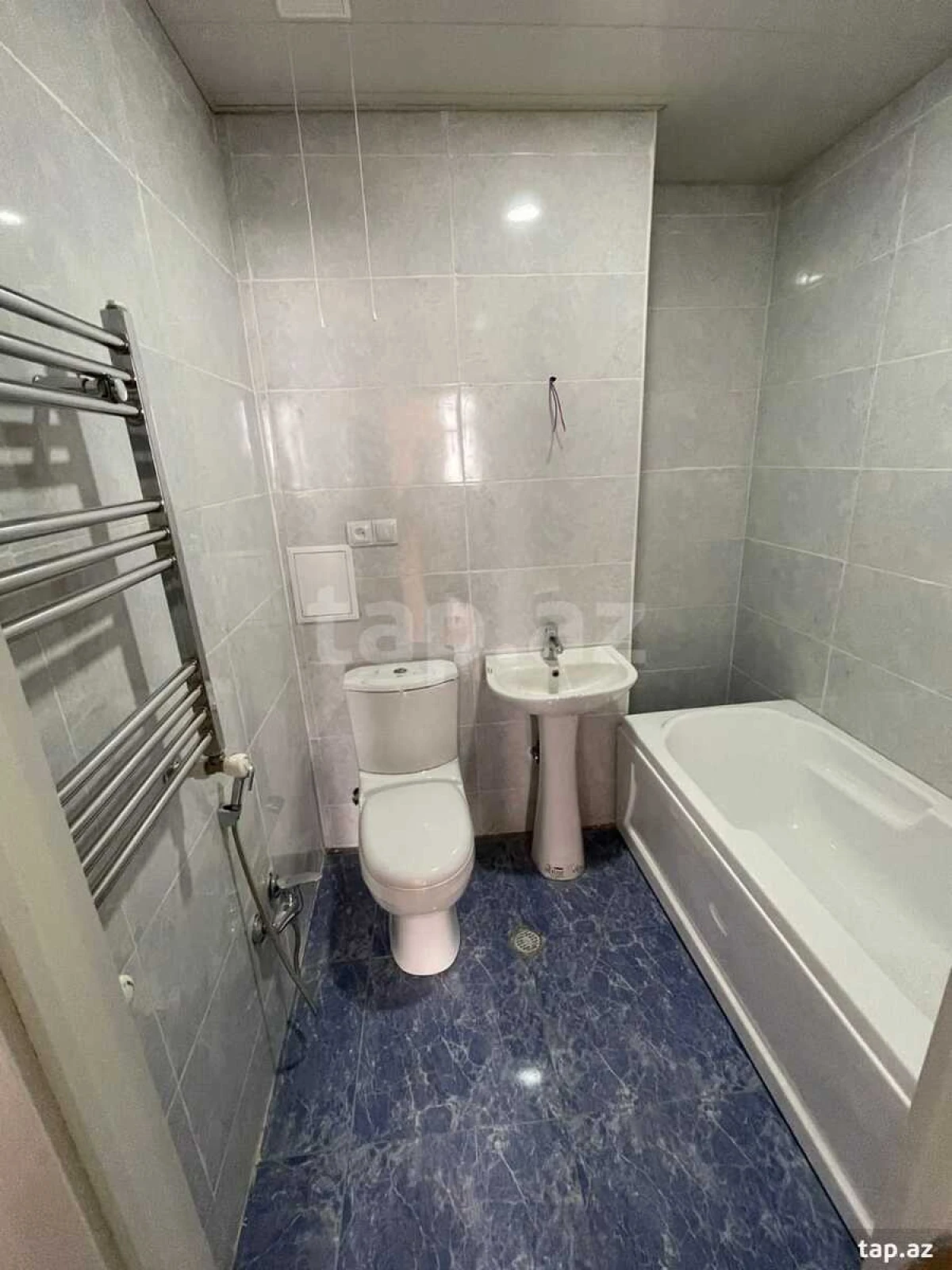 Satılır 4 otaqlı yeni tikili 100 m²