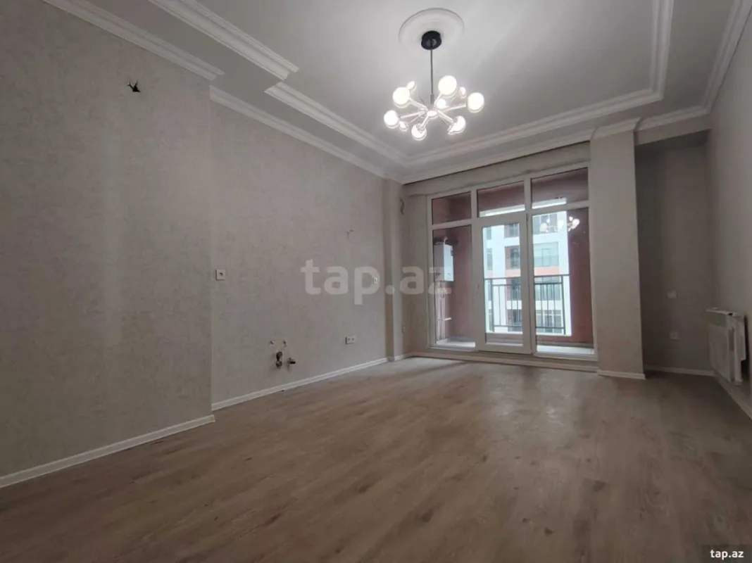 Satılır 3 otaqlı yeni tikili 90 m²