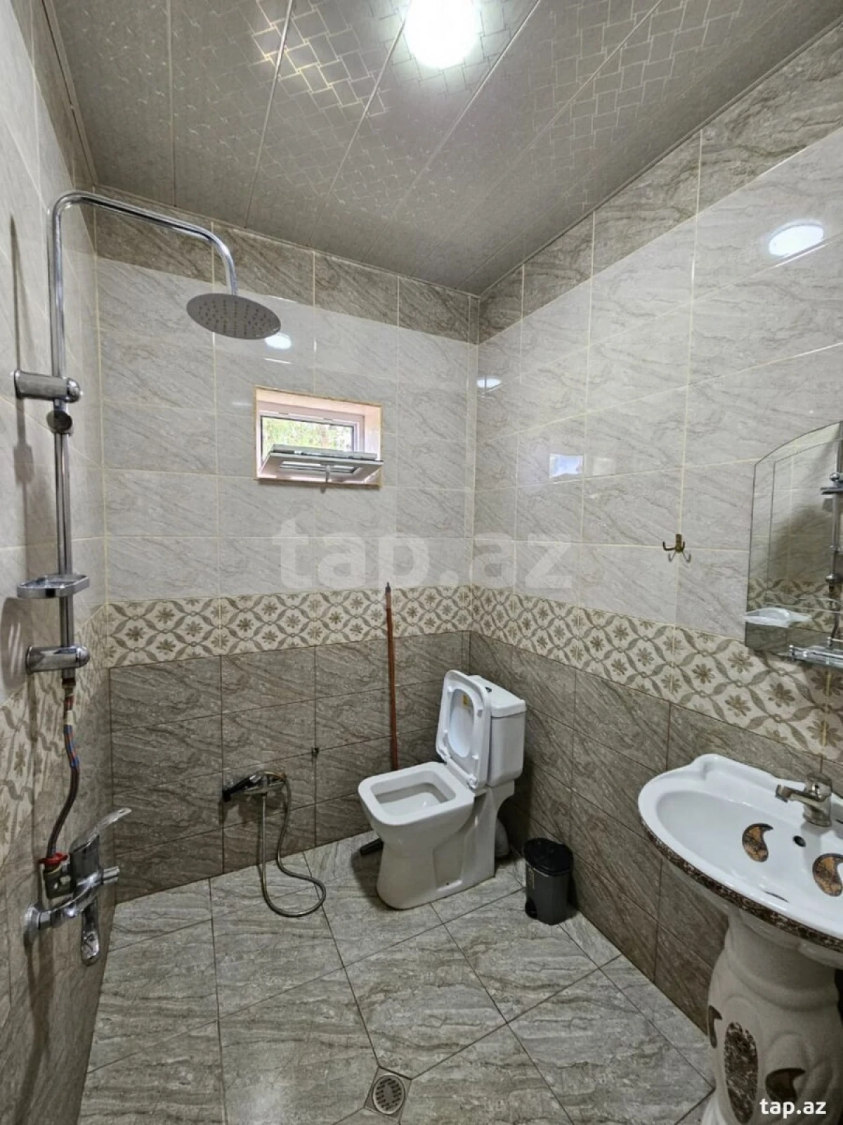 Kirayə verilir 4 otaqlı həyət evi